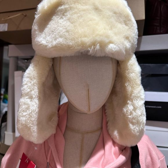 Canada Goose Ladies  Shearling Co-Pilot Winter Aviator Hat 5188L New W Tags - Picture 3 of 14